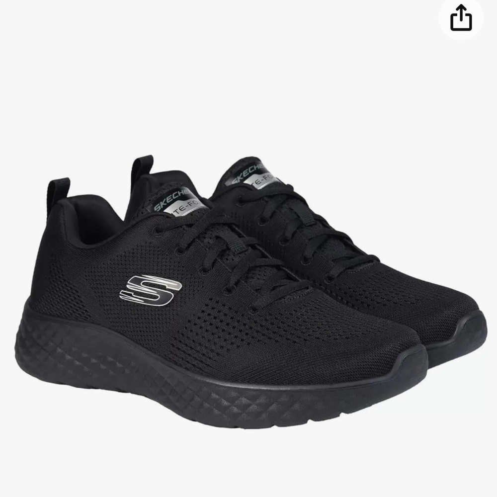 NWT Skechers Air-Cooled Memory Foam®
Comfort Insole